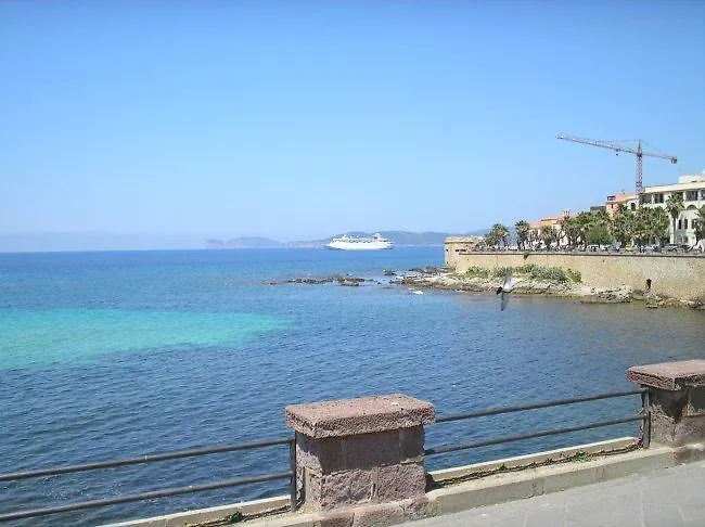 La Perla Del Mare Bed and Breakfast Alghero 0*,  Italien
