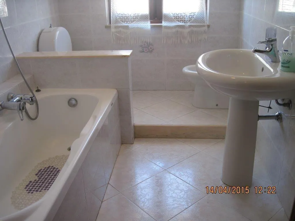 La Perla Del Mare Bed and Breakfast Αλγκέρο 0*,  Ιταλία